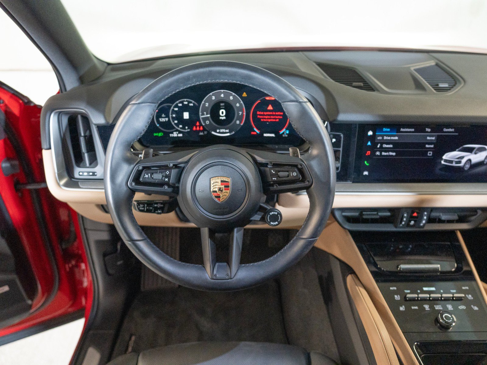 Certified 2024 Porsche Cayenne AWD/4WD image 27