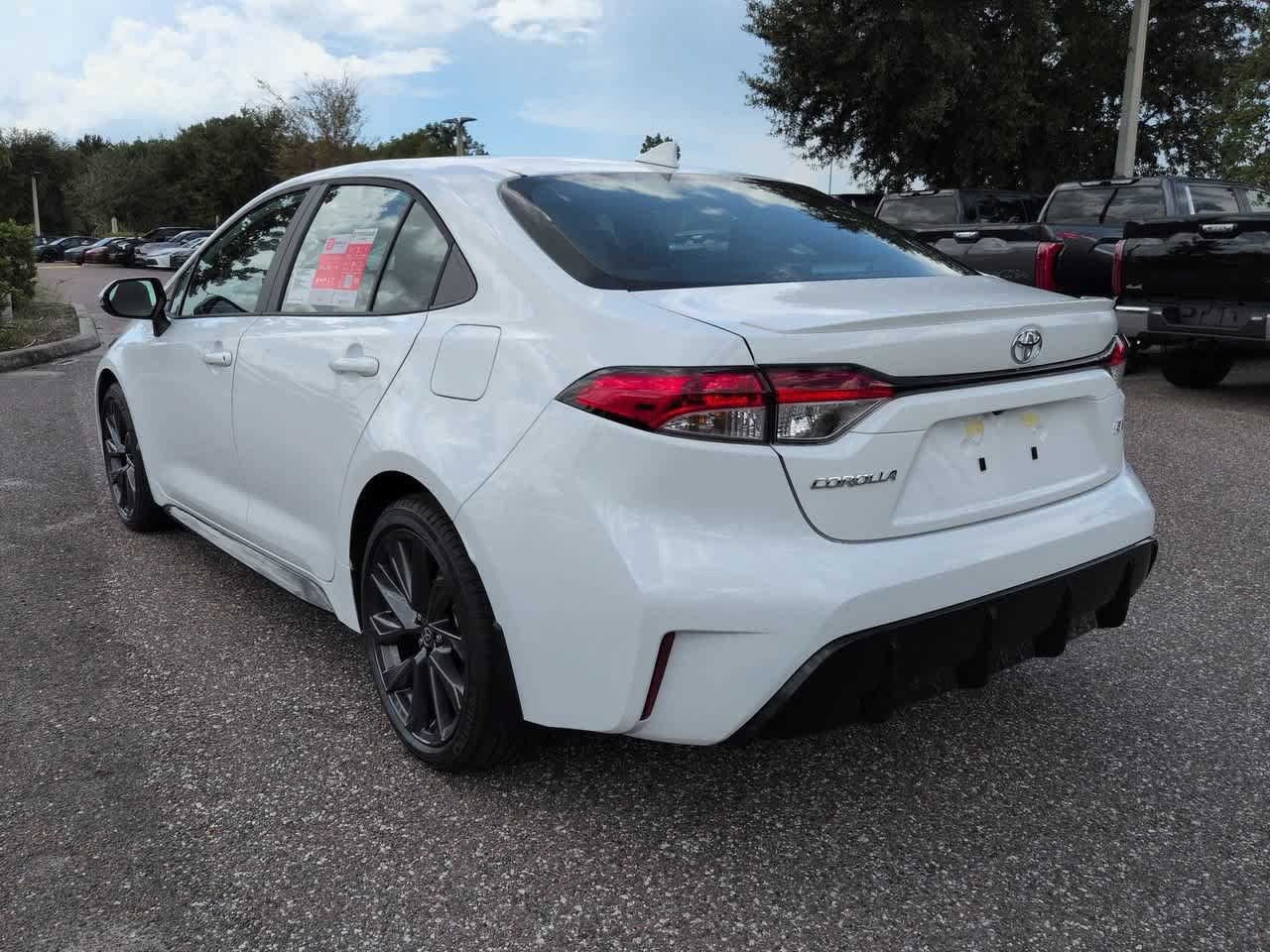 New 2026 Toyota Corolla SE w/ SE Package FWD image 4