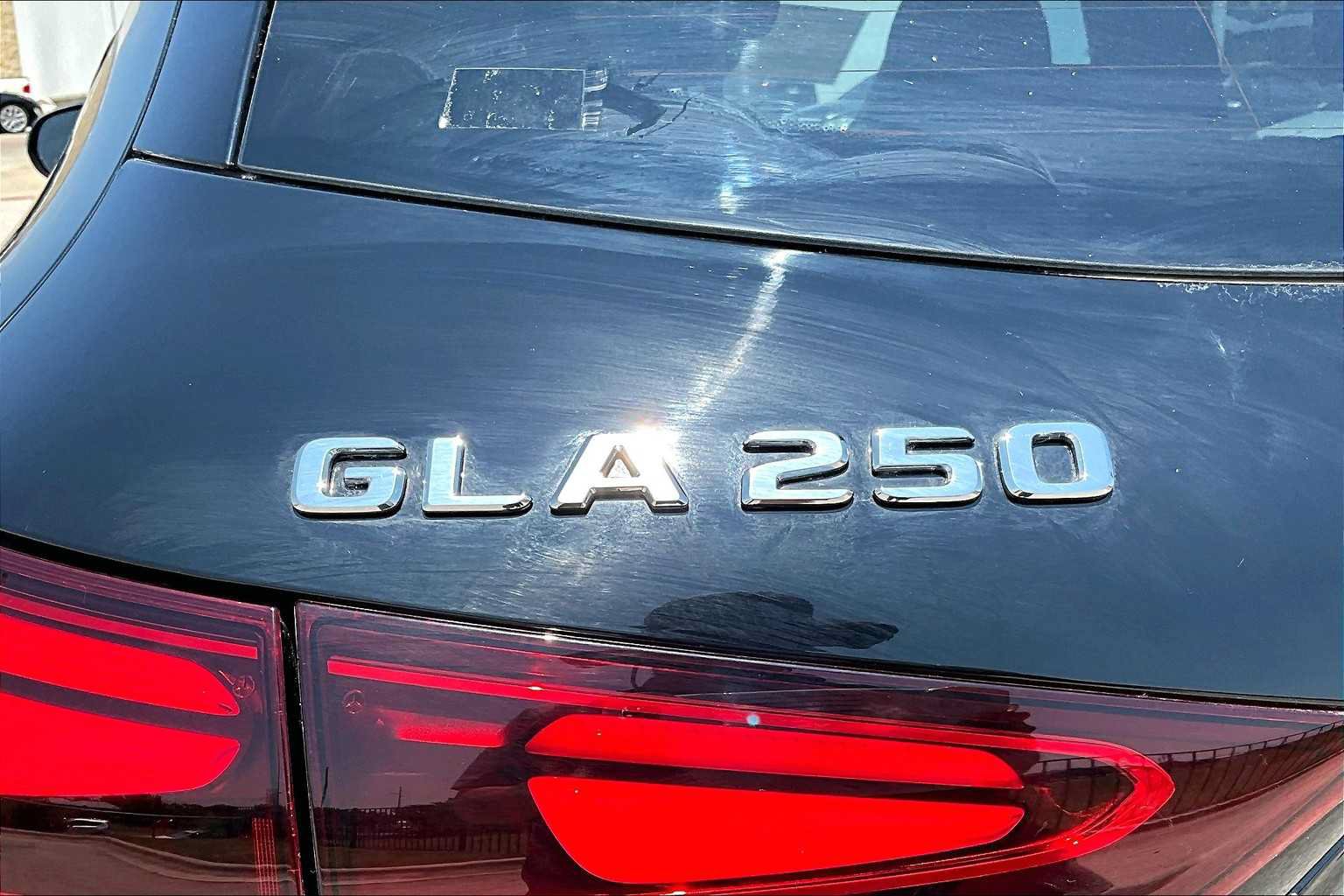 New 2025 Mercedes-Benz GLA 250 image 7