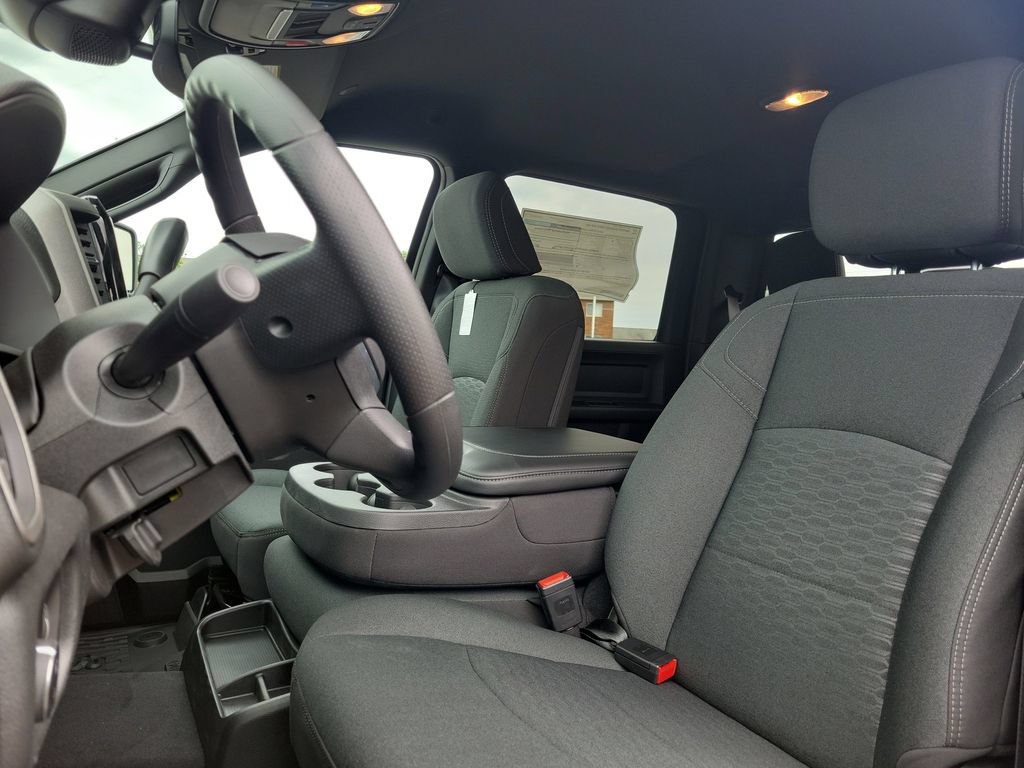 New 2026 RAM 2500 Warlock AWD/4WD image 11