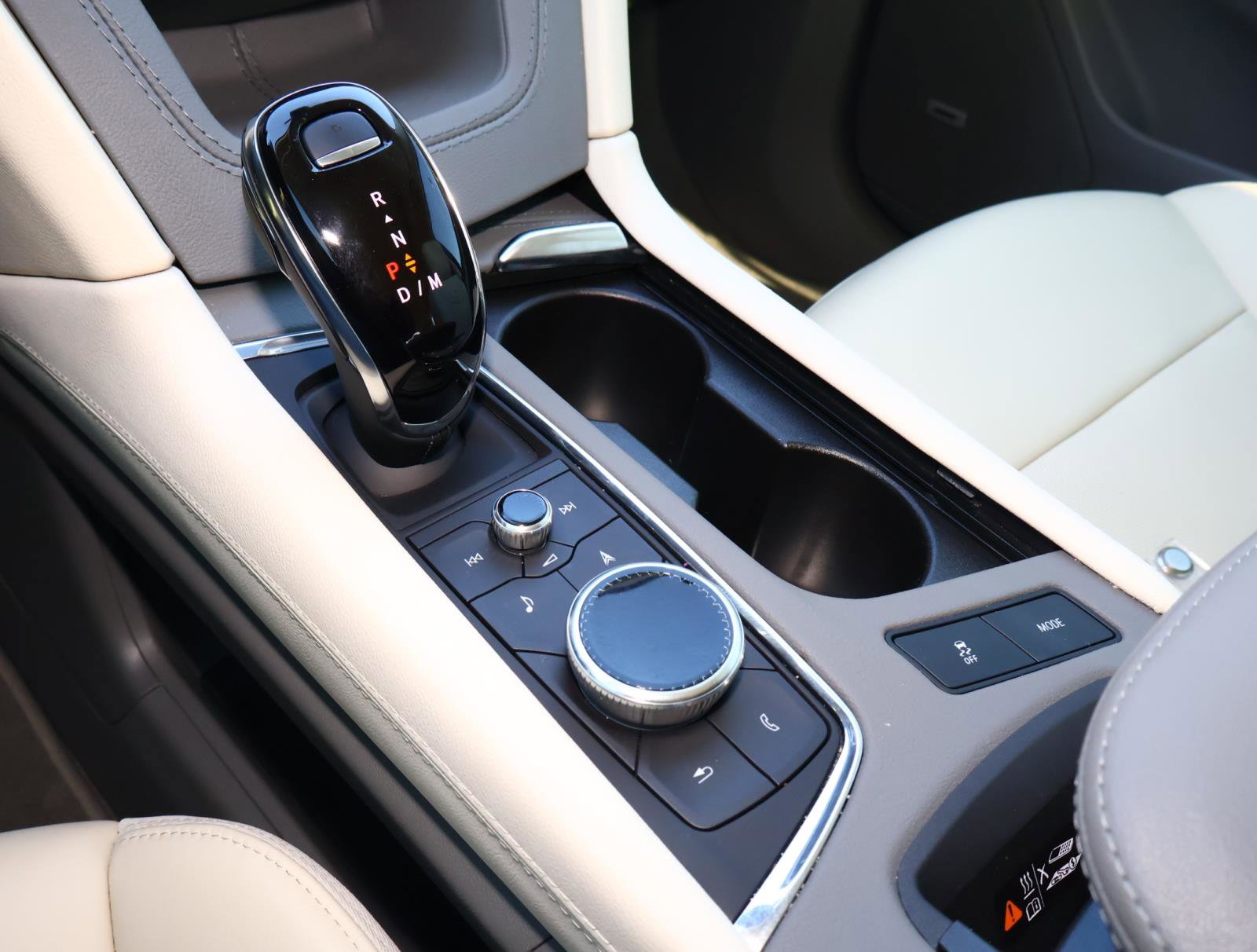 Certified 2023 Cadillac XT6 Premium Luxury image 31