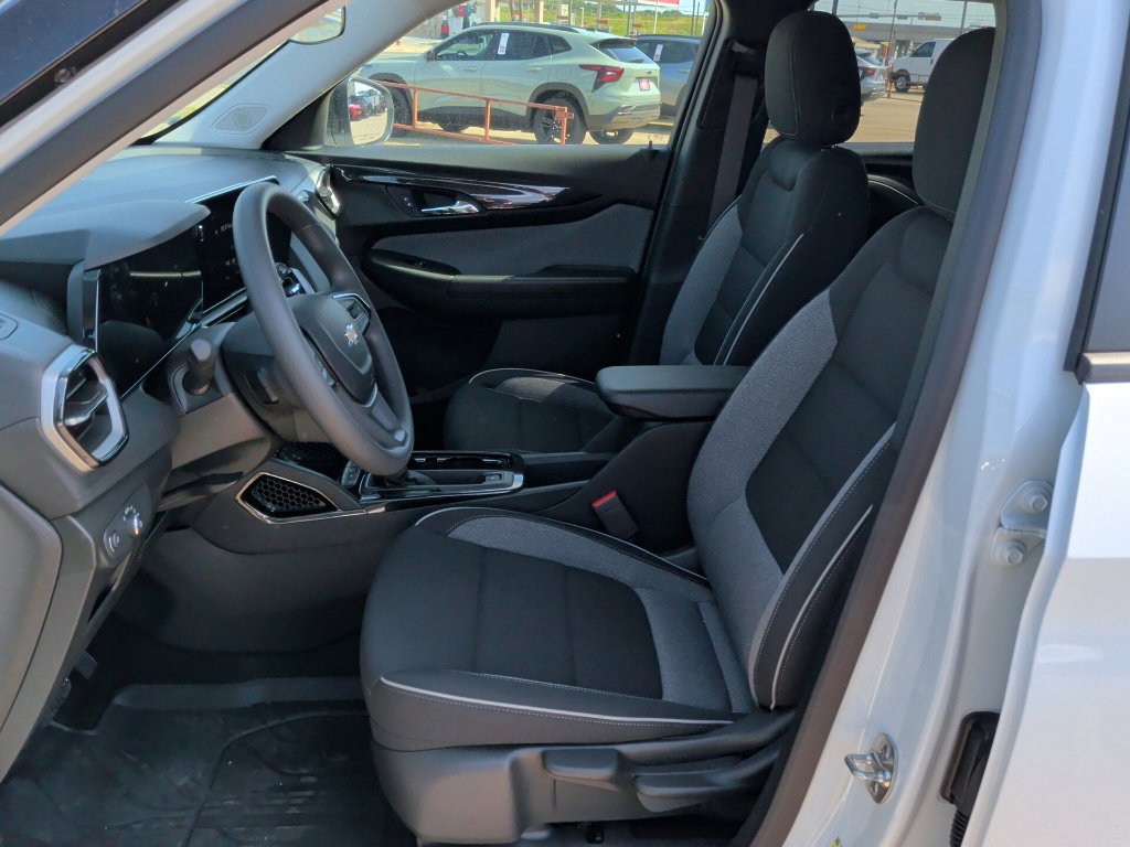 New 2026 Chevrolet TrailBlazer LS w/ LS Convenience Package FWD image 12