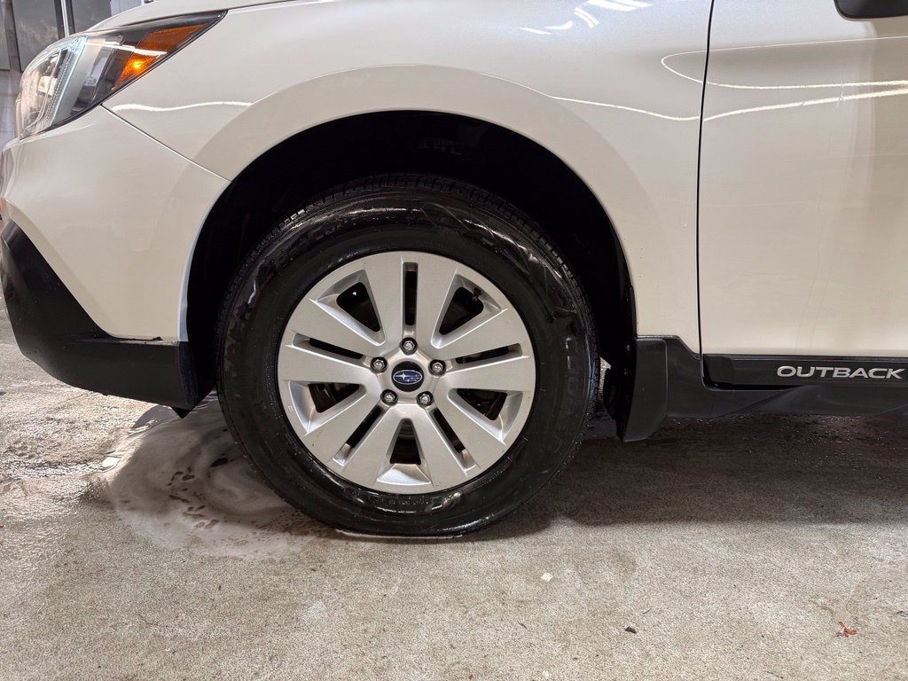 Used 2019 Subaru Outback 2.5i Premium AWD/4WD image 33