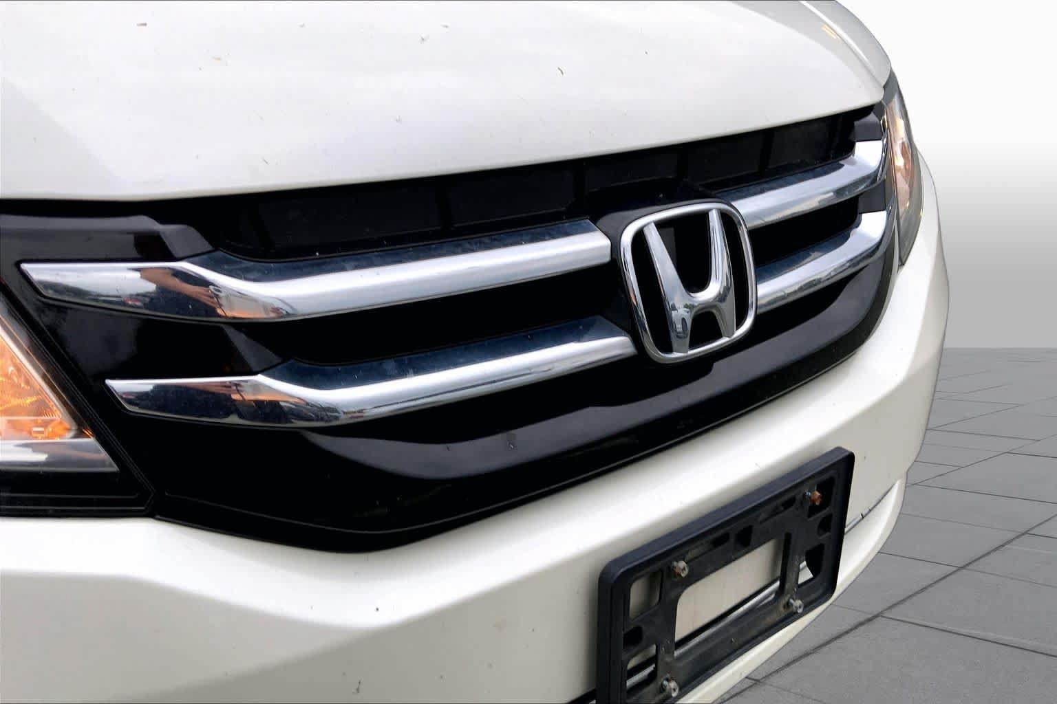 Used 2016 Honda Odyssey Touring image 30