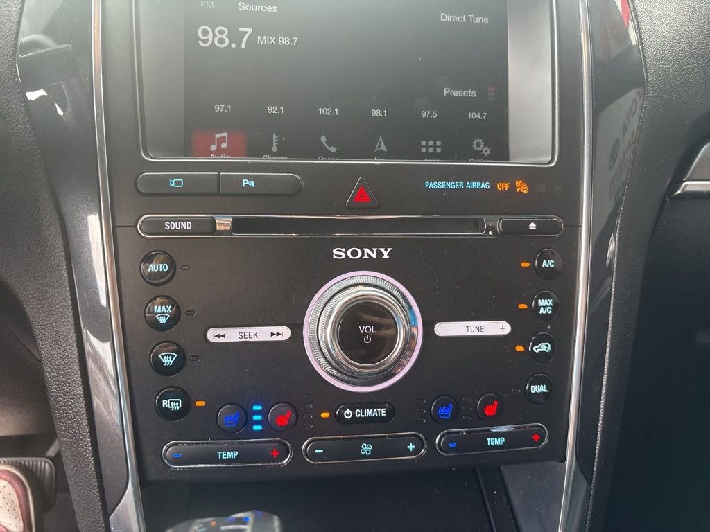 Used 2018 Ford Explorer Sport w/ Equipment Group 401A AWD/4WD image 15
