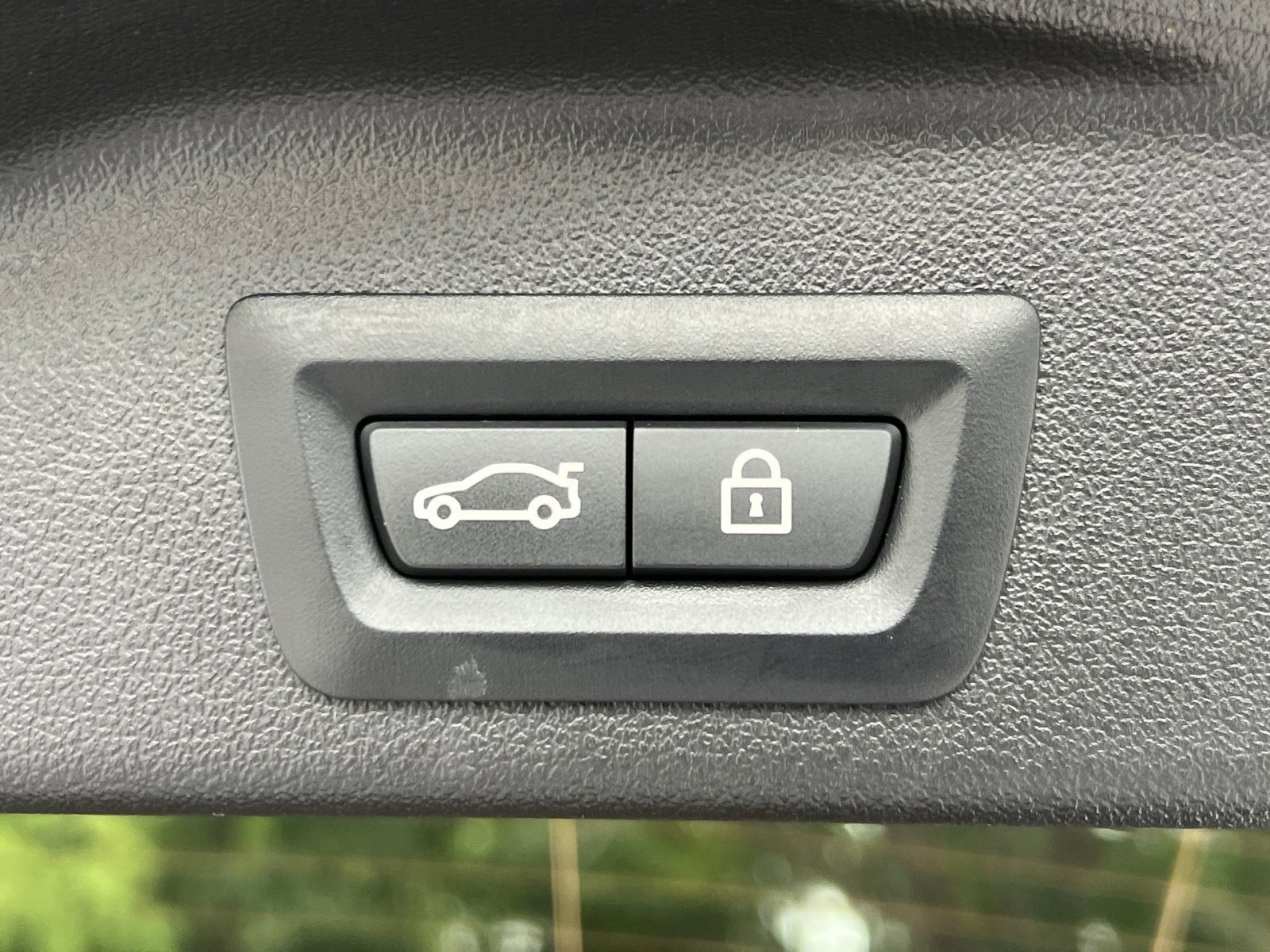 Used 2023 BMW X5 xDrive45e w/ Executive Package image 25