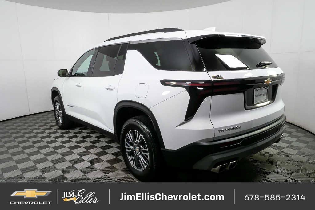 Certified 2025 Chevrolet Traverse LT FWD image 27