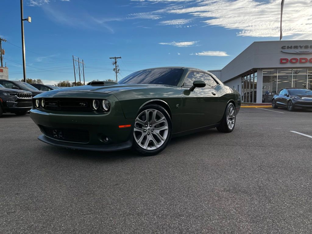 Used 2020 Dodge Challenger R/T Scat Pack image 3