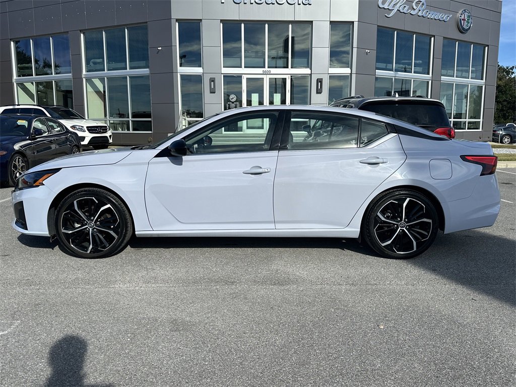 Used 2024 Nissan Altima 2.5 SR image 4