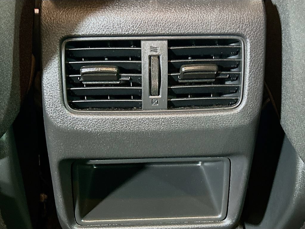 Used 2023 Nissan Rogue S FWD image 21