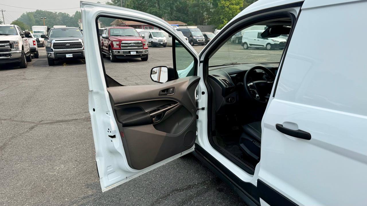 Used 2022 Ford Transit Connect XL FWD image 15