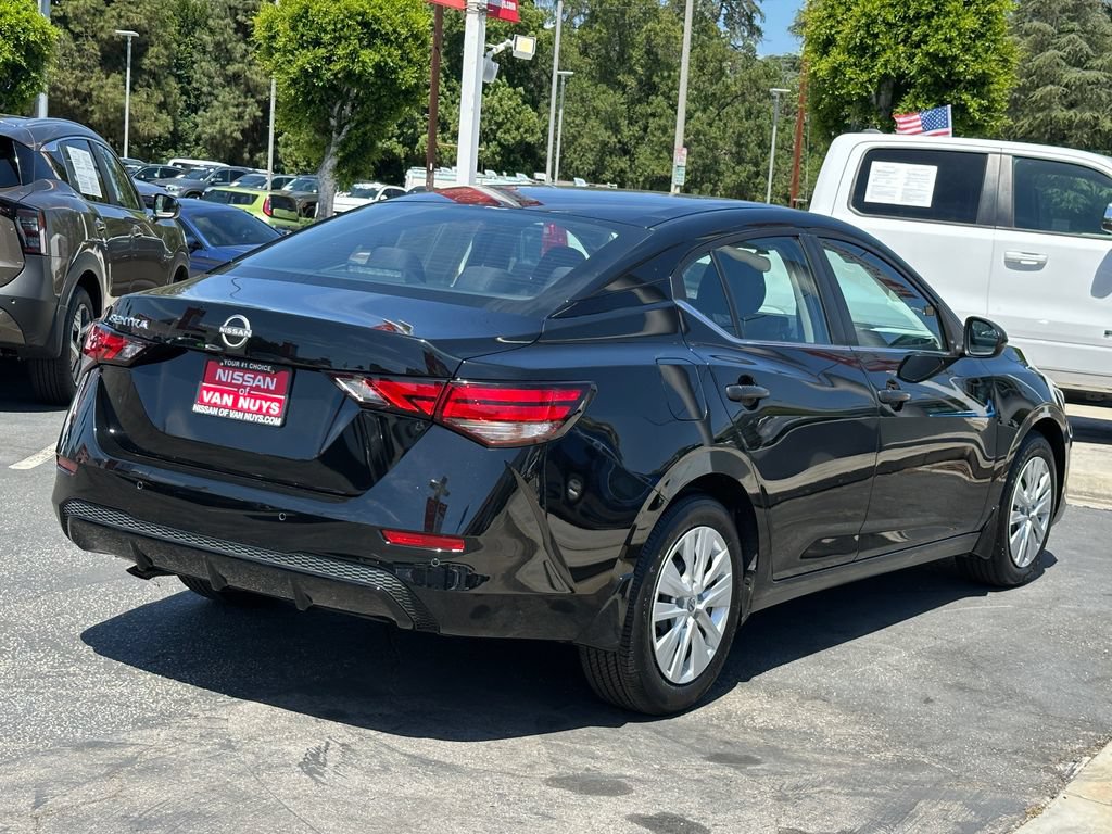 Used 2025 Nissan Sentra S FWD image 7