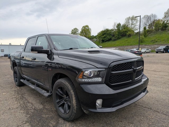 Used 2018 RAM 1500 Sport w/ Convenience Group AWD/4WD image 3