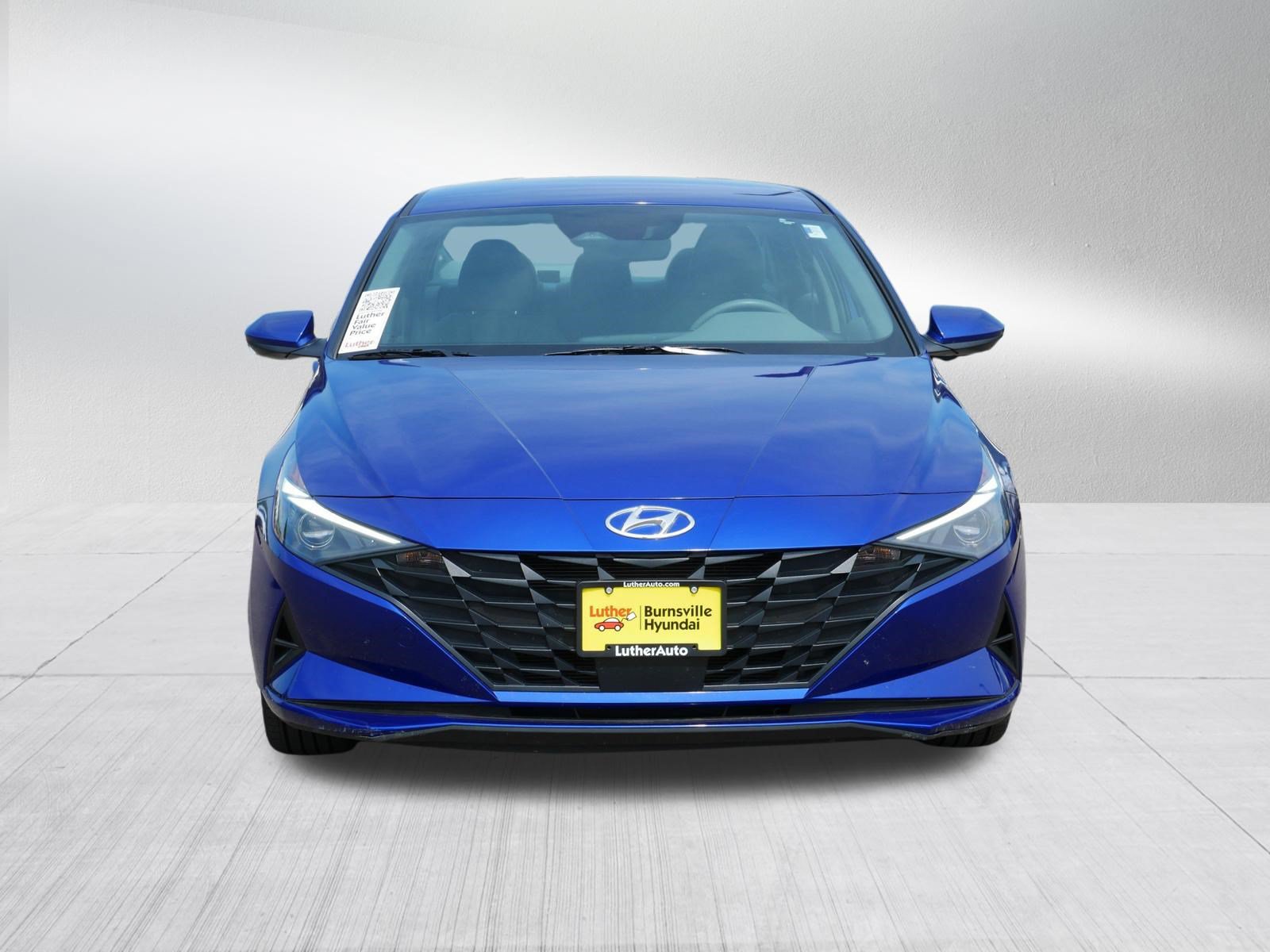 Certified 2023 Hyundai Elantra SEL w/ Convenience Package FWD image 2