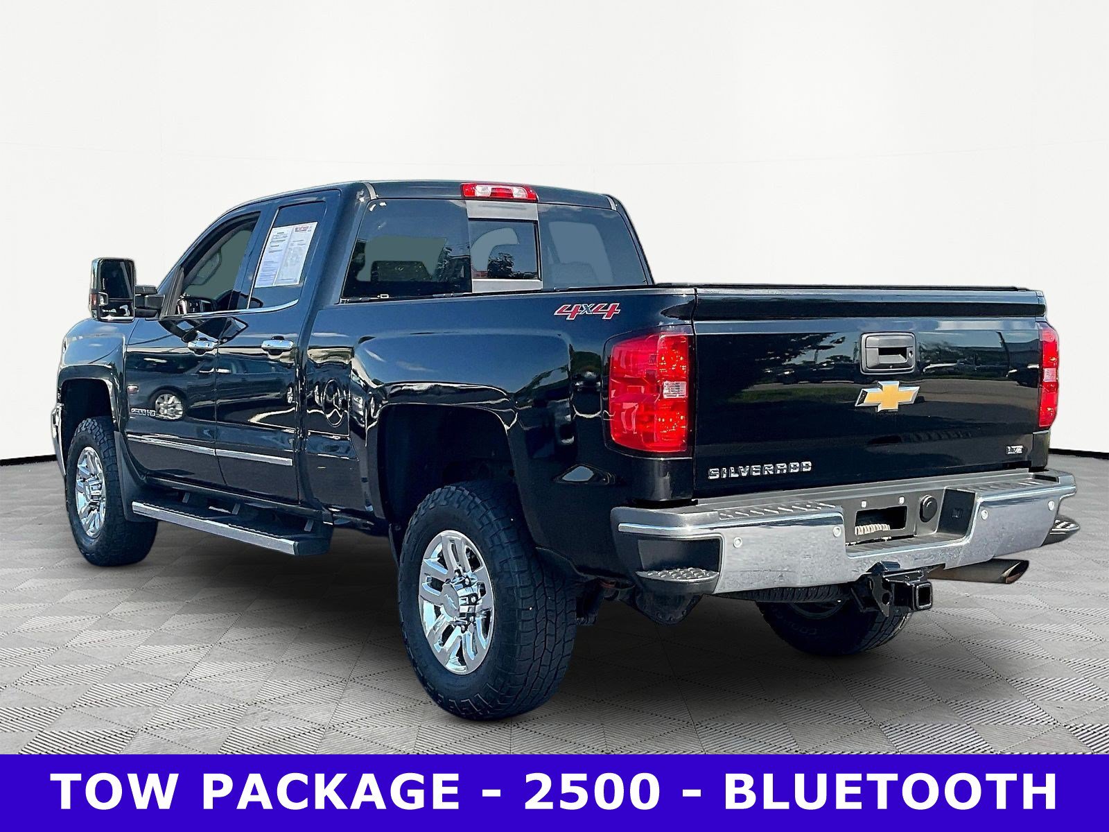 Used 2016 Chevrolet Silverado 2500 LTZ w/ LTZ Plus Package AWD/4WD image 4