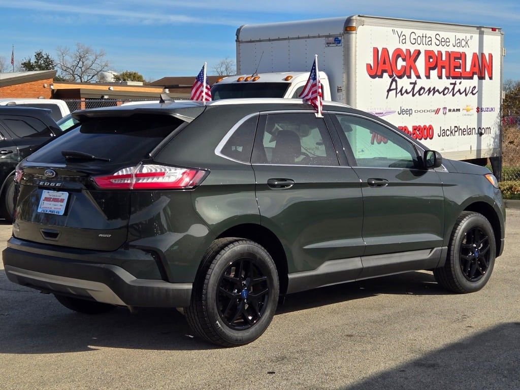 Used 2022 Ford Edge SEL w/ Convenience Package image 11