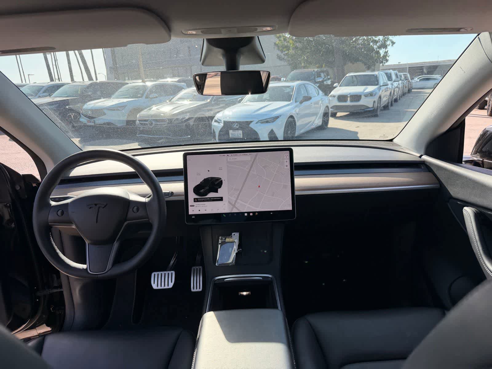 Used 2022 Tesla Model Y Performance AWD/4WD image 16
