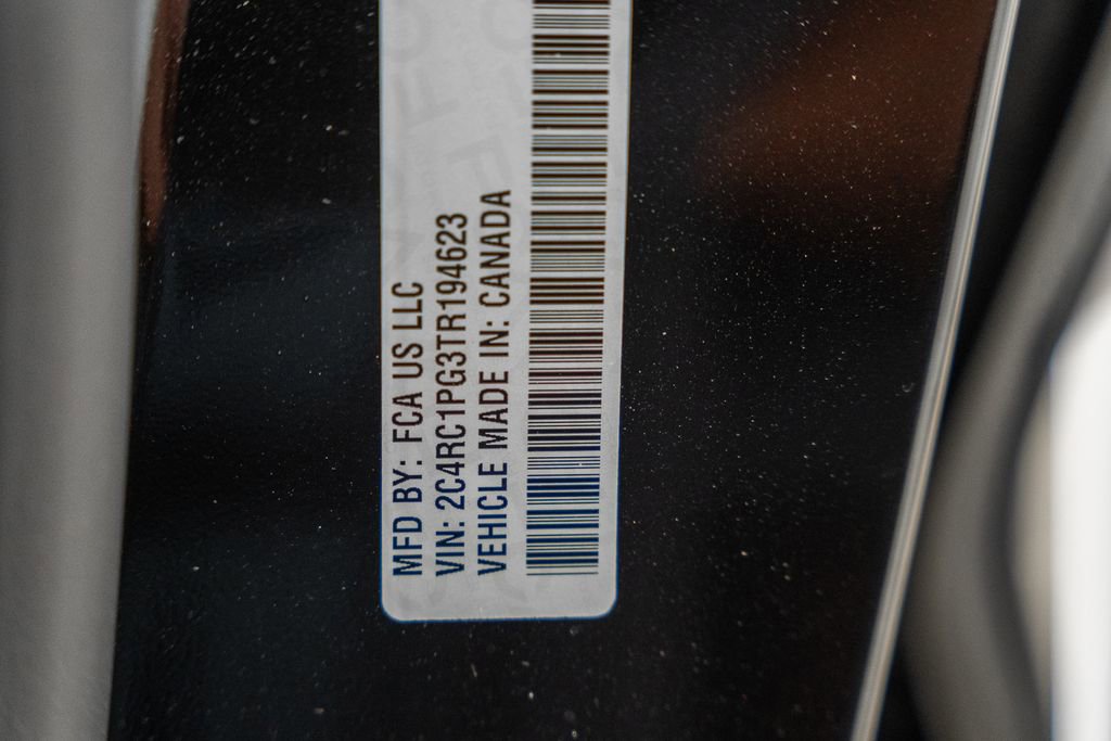 New 2026 Chrysler Pacifica Pinnacle image 40