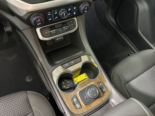 Used 2023 GMC Acadia SLE w/ Driver Convenience Package image 20