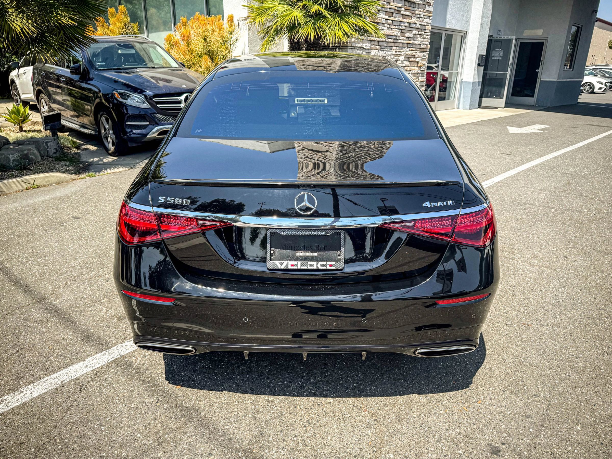 Used 2022 Mercedes-Benz S 580 4MATIC Sedan image 12