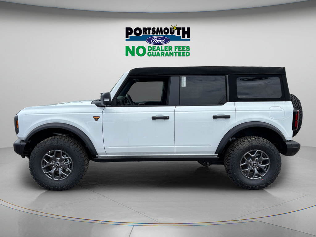 New 2025 Ford Bronco Badlands AWD/4WD image 2