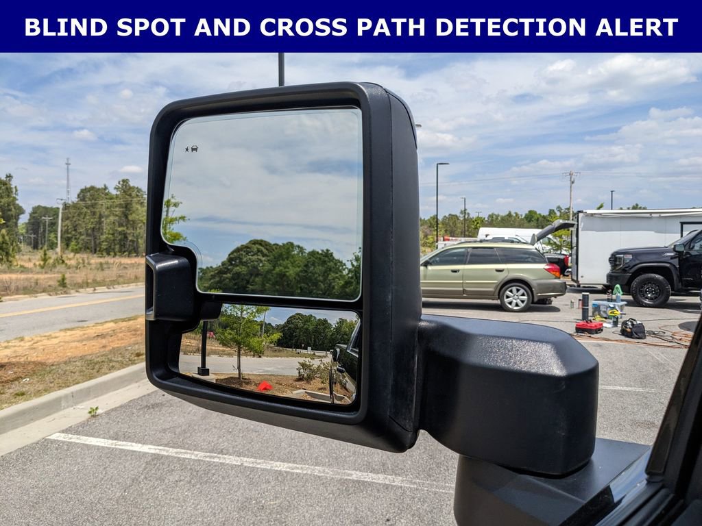 Used 2025 GMC Sierra 2500 AT4 image 7