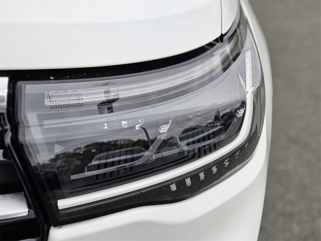 New 2026 Ford Explorer Platinum image 10