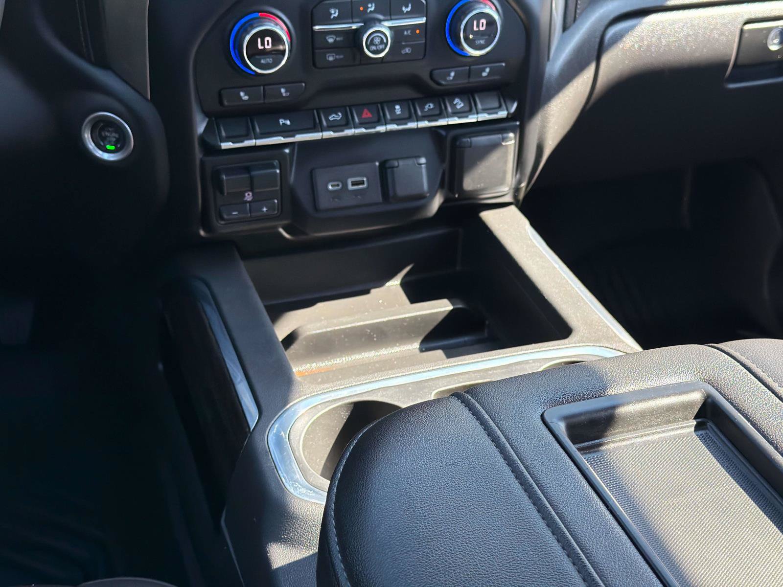 Used 2021 Chevrolet Silverado 1500 LT Trail Boss w/ LT Trail Boss Premium Package AWD/4WD image 23