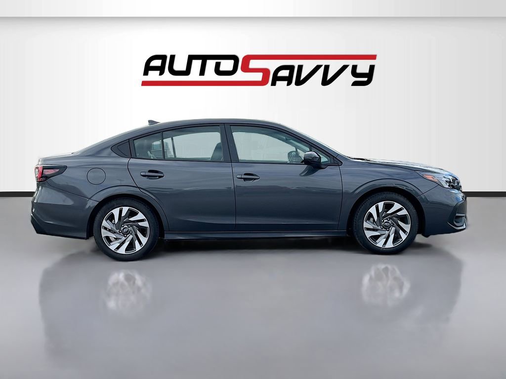 Used 2024 Subaru Legacy Limited image 8
