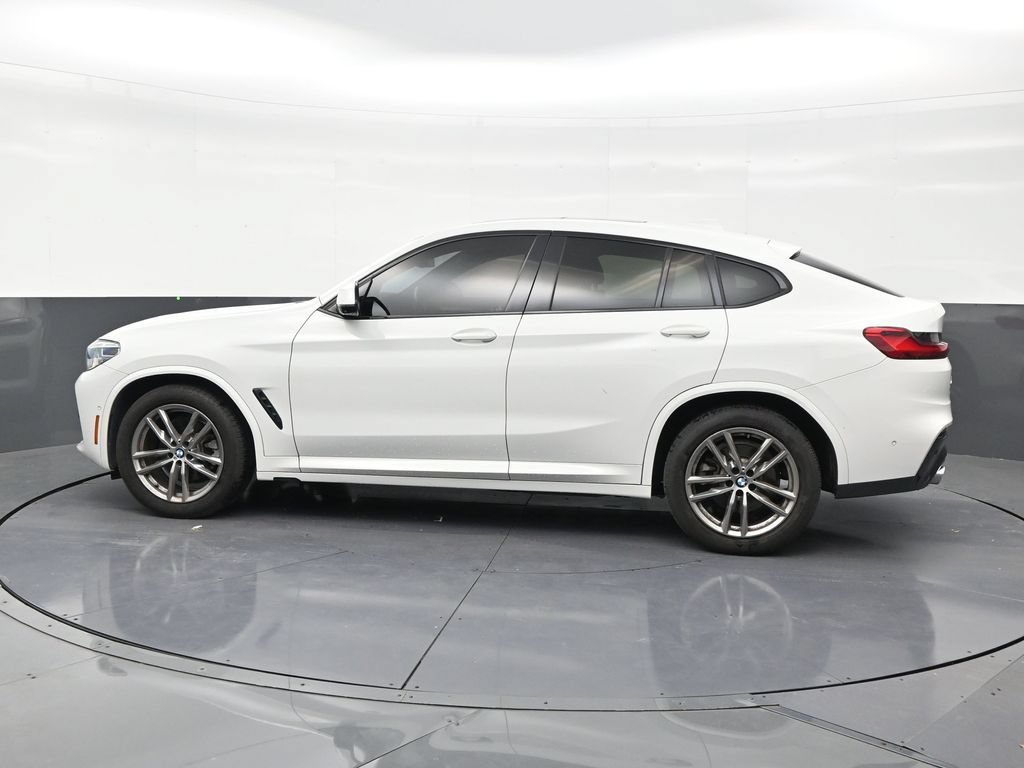 Used 2021 BMW X4 xDrive30i AWD/4WD image 2