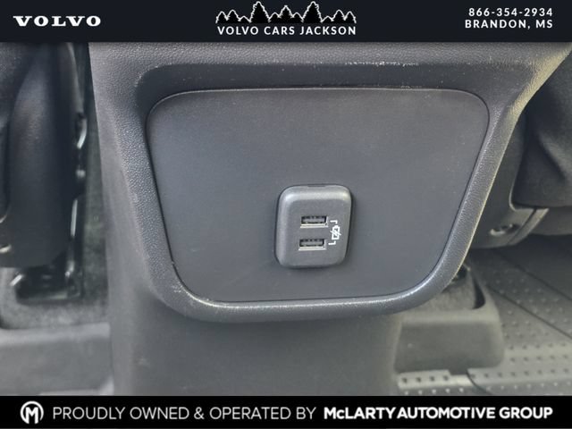 Used 2022 Chevrolet Equinox LS w/ LPO, Floor Liner Package FWD image 19