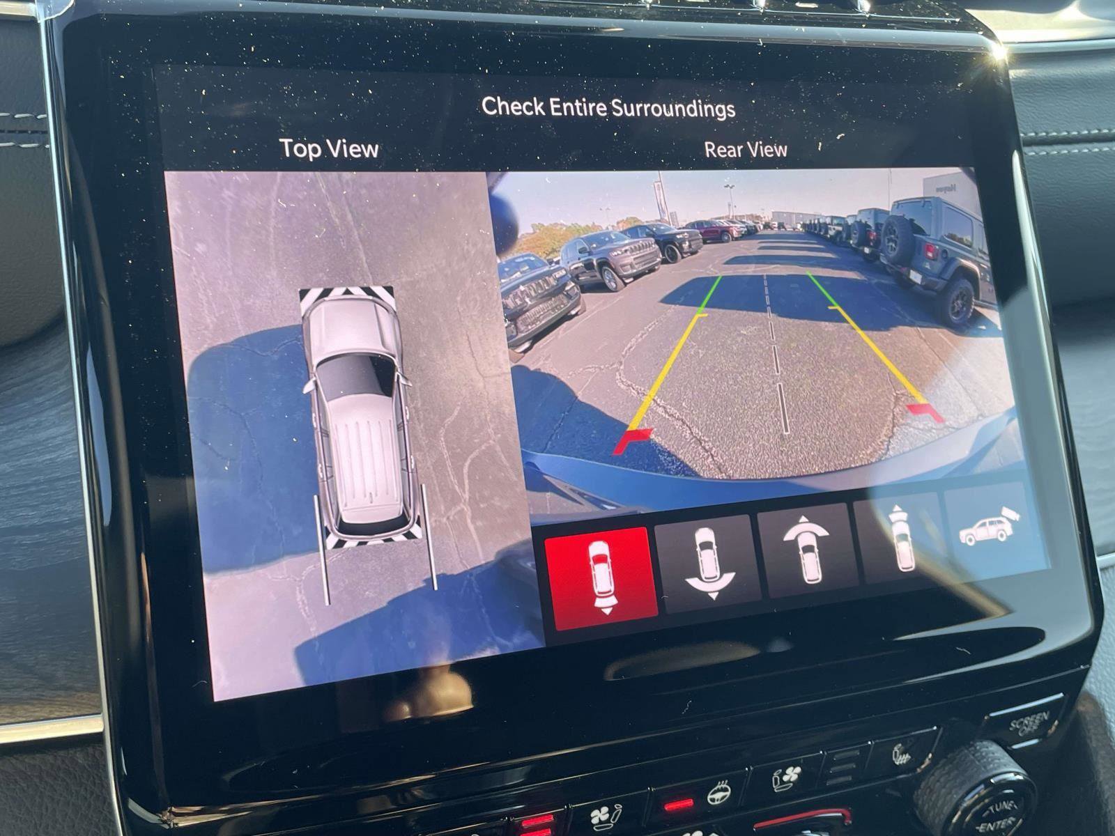 New 2025 Jeep Grand Cherokee L Limited image 5