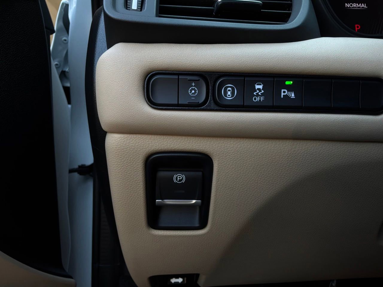 Used 2025 Acura TLX w/ Technology Package FWD image 22