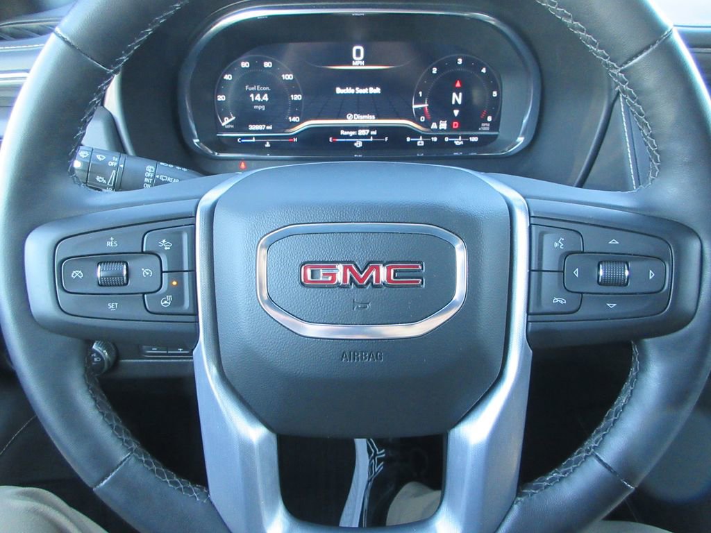 Certified 2023 GMC Yukon SLT w/ SLT Luxury Package image 27