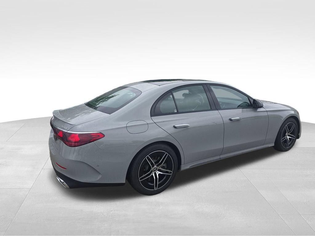 New 2026 Mercedes-Benz E 450 4MATIC Sedan image 5