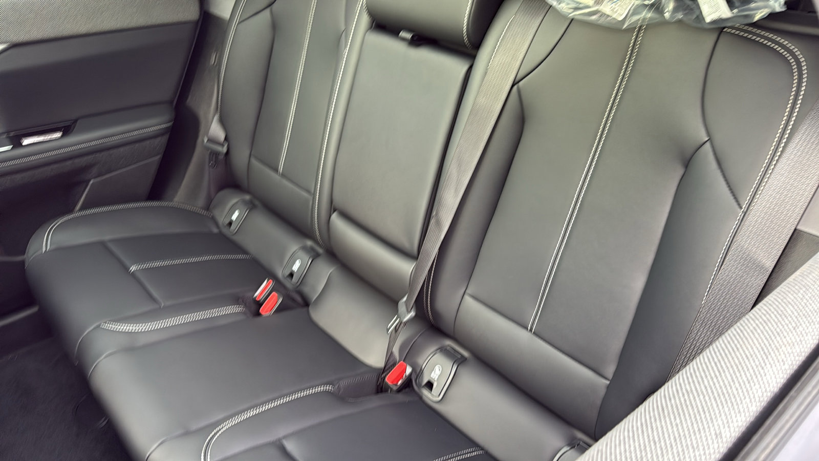 New 2026 Cadillac Optiq Luxury 1 image 29