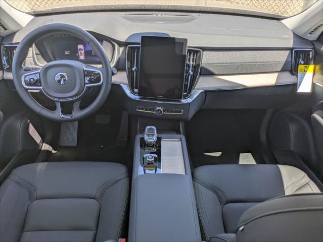 New 2026 Volvo XC90 T8 Plus AWD/4WD image 11