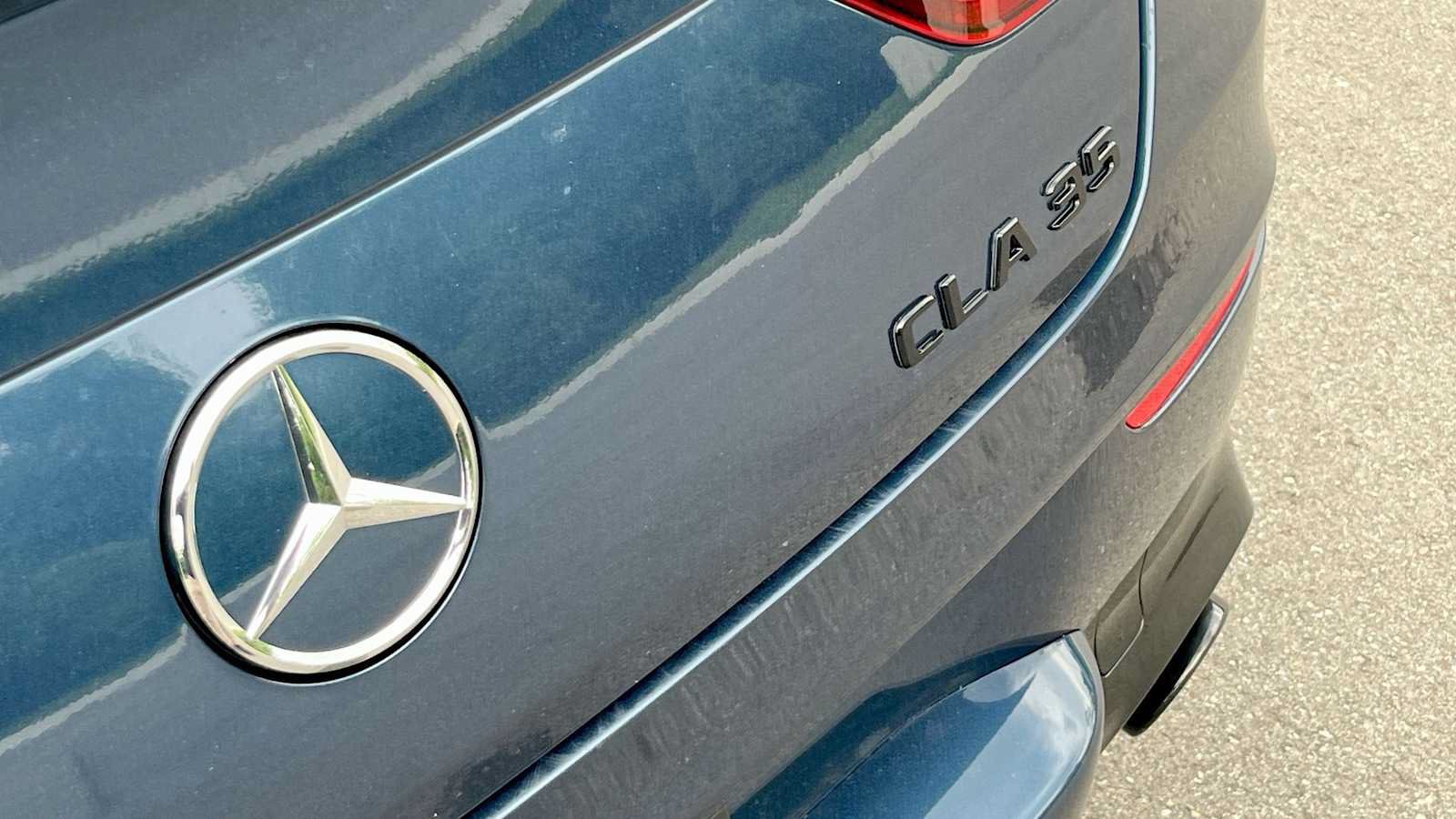 Certified 2022 Mercedes-Benz CLA 35 AMG 4MATIC image 25
