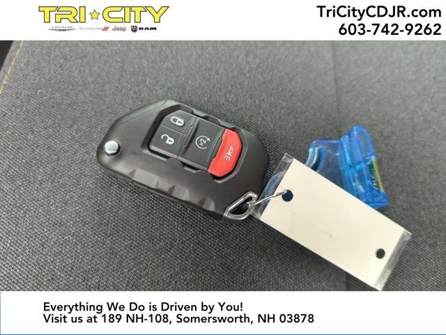 New 2025 Jeep Wrangler Sport S image 32