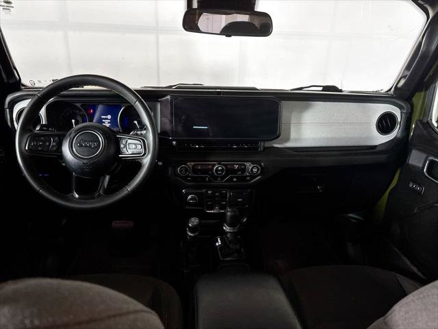 Certified 2024 Jeep Wrangler Unlimited AWD/4WD image 13