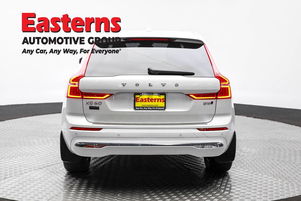 Used 2023 Volvo XC60 B5 Plus image 6