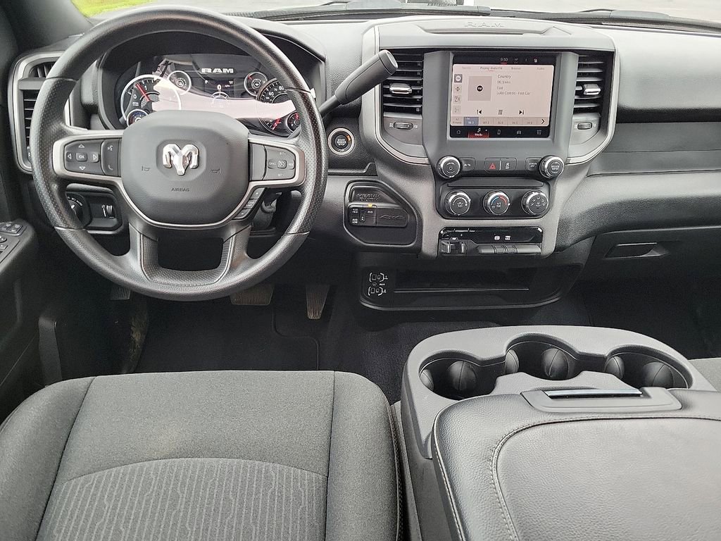 Used 2024 RAM 3500 Tradesman w/ Chrome Appearance Group image 10