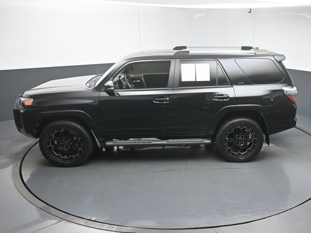 Used 2019 Toyota 4Runner SR5 Premium AWD/4WD image 44