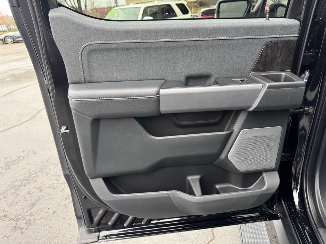 Used 2021 Ford F150 Lariat w/ Equipment Group 502A High image 15