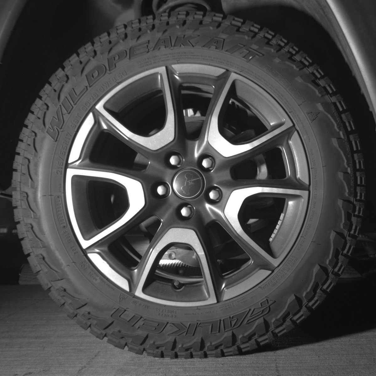 Used 2025 Jeep Compass Trailhawk image 15