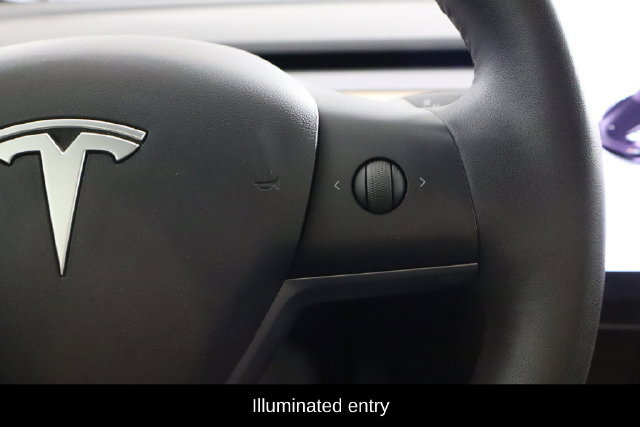Used 2020 Tesla Model 3 Standard Range Plus RWD image 12
