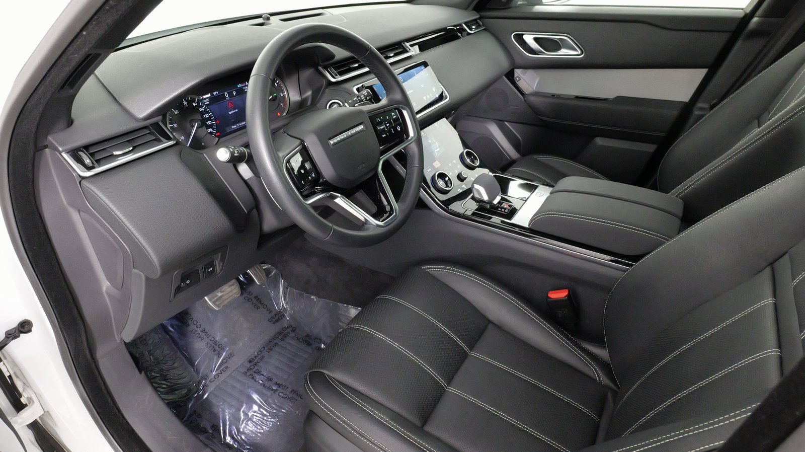 Used 2023 Land Rover Range Rover Velar R-Dynamic S image 28