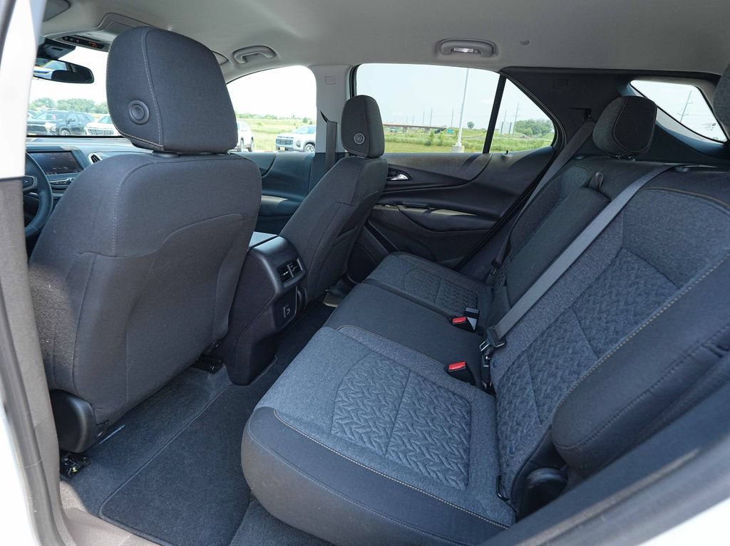 Used 2024 Chevrolet Equinox LT AWD/4WD image 18