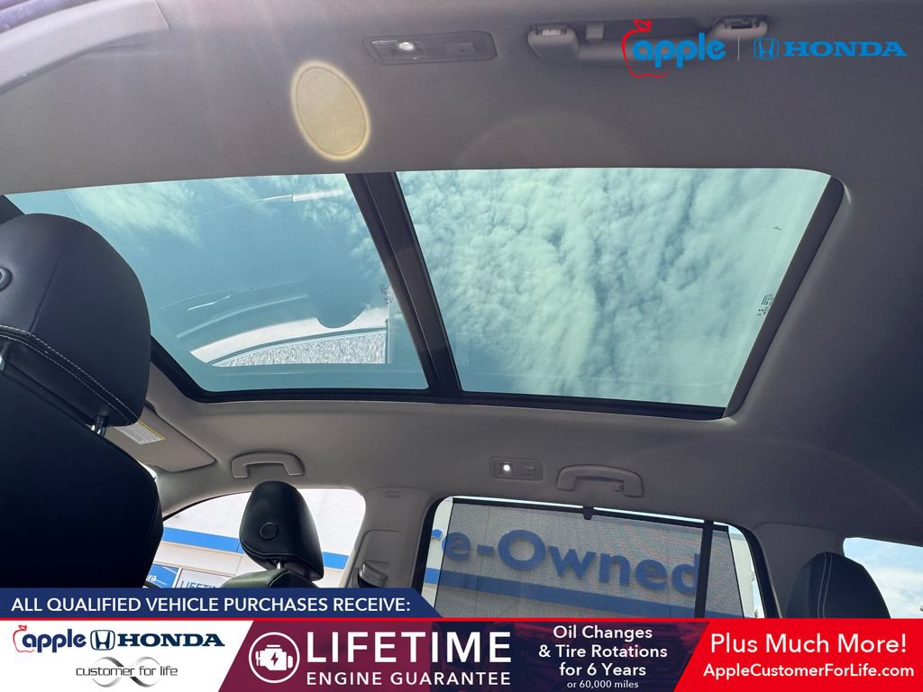Used 2021 Volkswagen Atlas SE w/ Panoramic Sunroof Package AWD/4WD image 18
