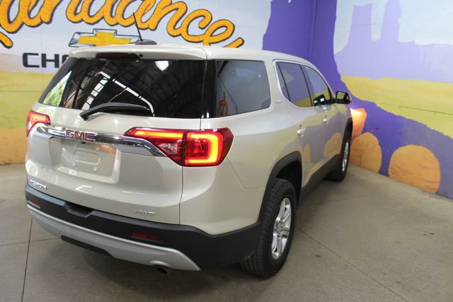 Used 2017 GMC Acadia SLE AWD/4WD image 8